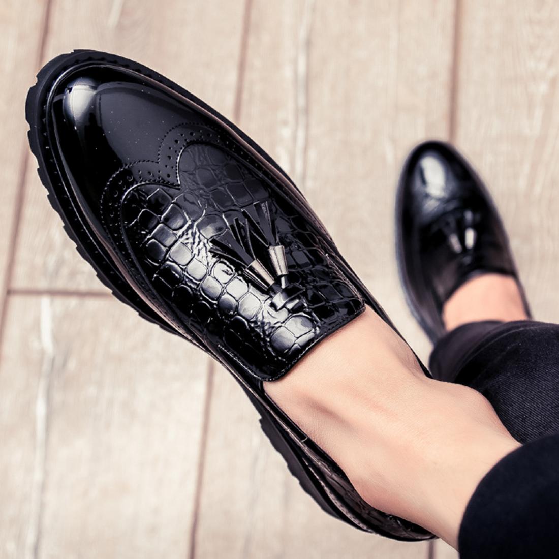 Black Patent Tassels Cleated Sole Mens Loafers Flats Dress ...